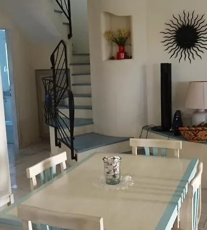 Casa Con Piscina Lu Fraili