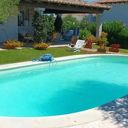 بيت للعطل Casa Con Piscina Lu Fraili مونتي بيتروسو